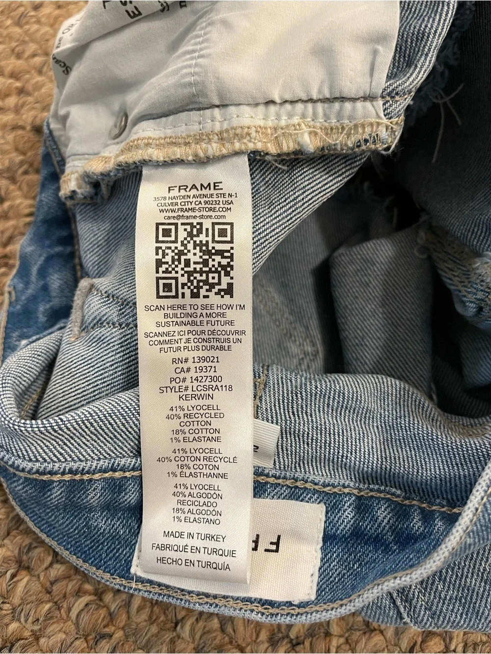 FRAME Le Cut Off Kerwin Denim Shorts Sustainable Mid Rise Stretch Blue Size 24